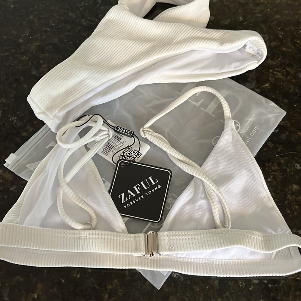 Zaful White Ribbed Bikini Set - Picture 2 of 2
